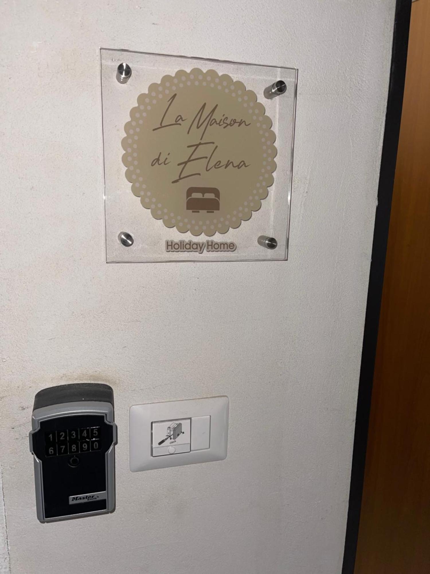La Maison Di Elena Napoli Bagian luar foto